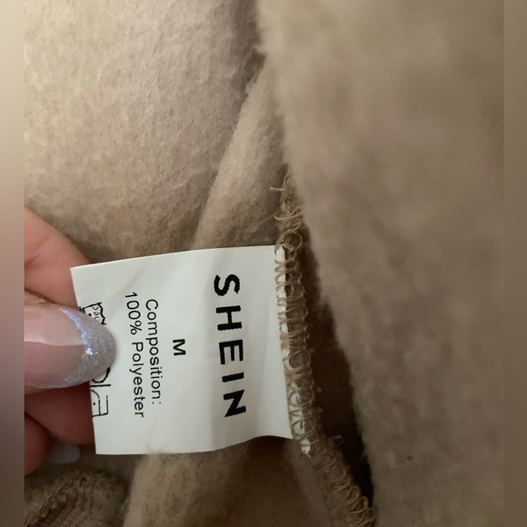 cropped zip-up hoodie - Picture 3 of 3